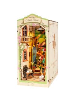 Floral Corner Mock Up Side.png